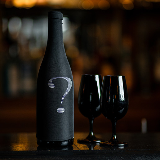 Bottle of mystery wine for a blind date at the Dans le Noir ? restaurant