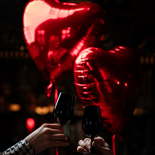 Couple celebrating Valentine's Day at Dans le Noir ? restaurant